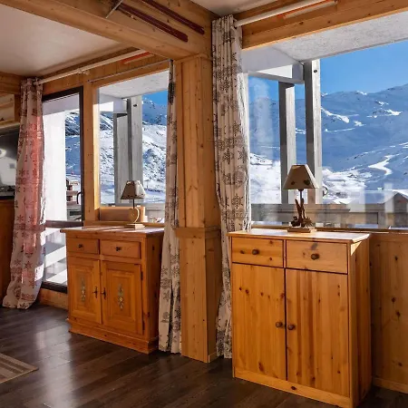 Rénové à – 5 Pers, Balcon Sud, Aux Pieds, Proche Commerces - Fr-1-637-55 *